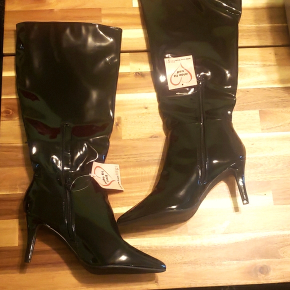 Wide width black heeled patent boots